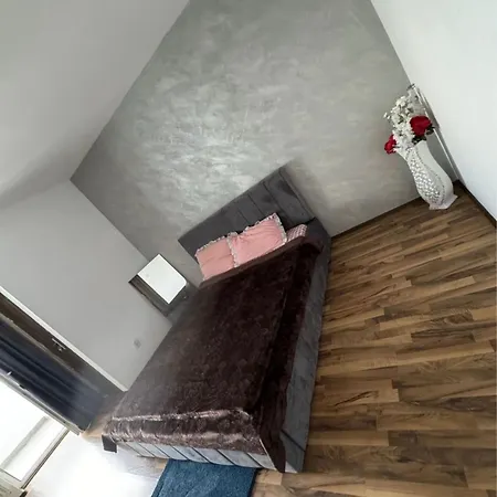 Garsoniera Evl * Craiova